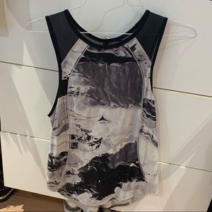 Lululemon sculpt tank
